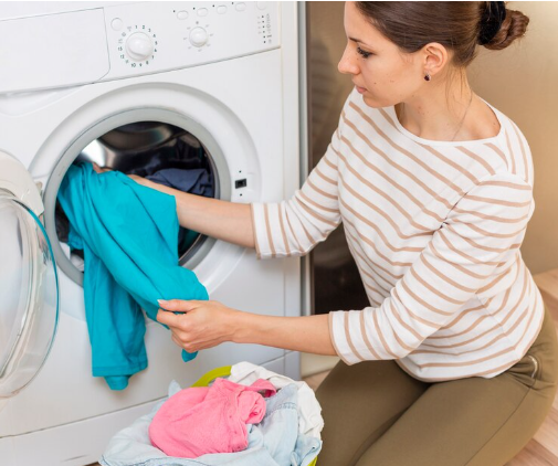 How to Wash Pillows in the Washing Machine with Eco-Friendly Laundry Detergent